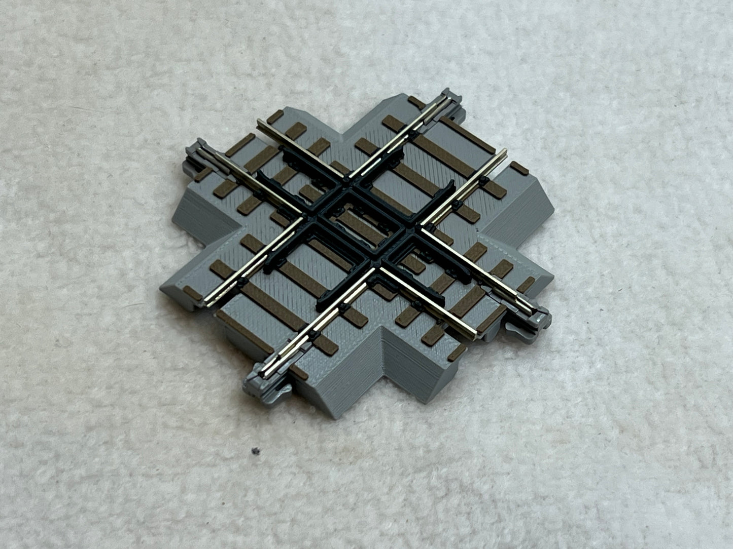 90 Degree crossing HO Crossing HOn3