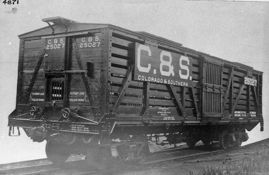 Colorado & Southern 25000 series stock car