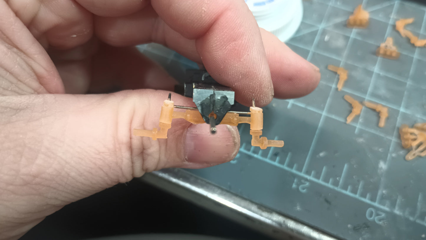 1:64 scale Greenlight IH 5088 steerable front axle kit