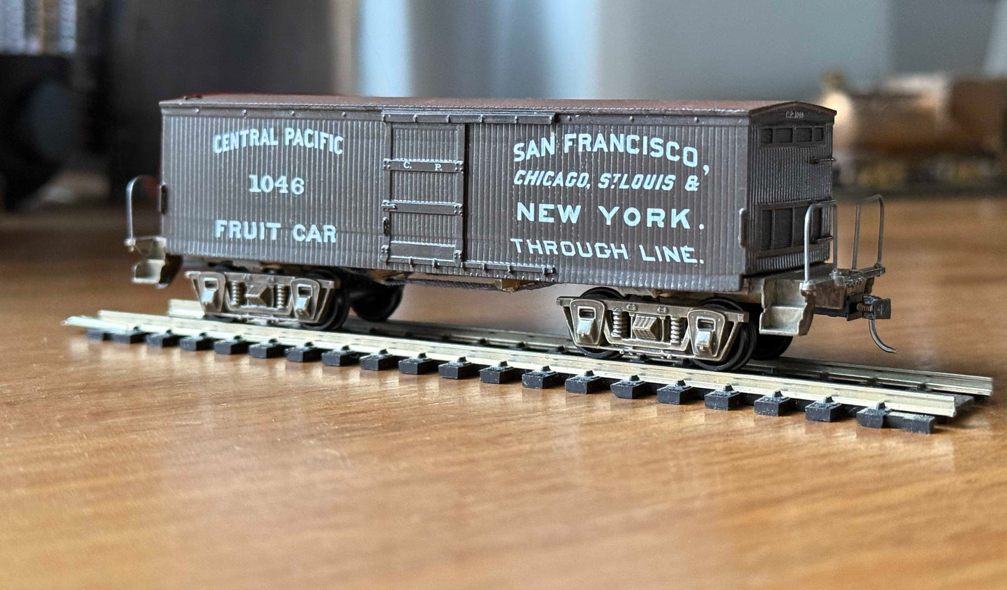 Central Pacific 1880s 34' Standard Fruit Car - Roundhouse Overton Kit Conversion