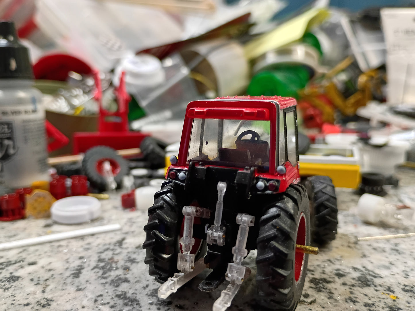 1:64 IH 86/88 series style movable 3 point kit for tractors