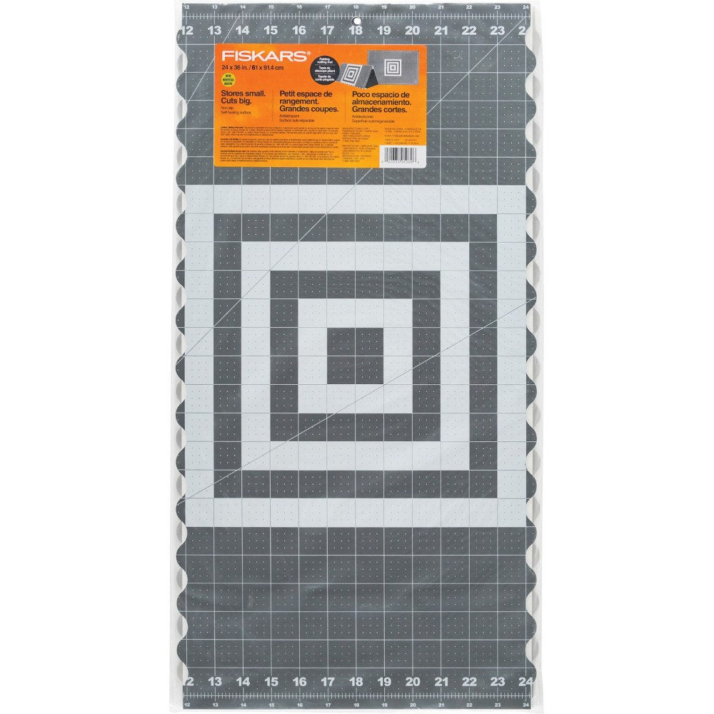 Fiskars Folding Cutting Mat - 24" x 36"