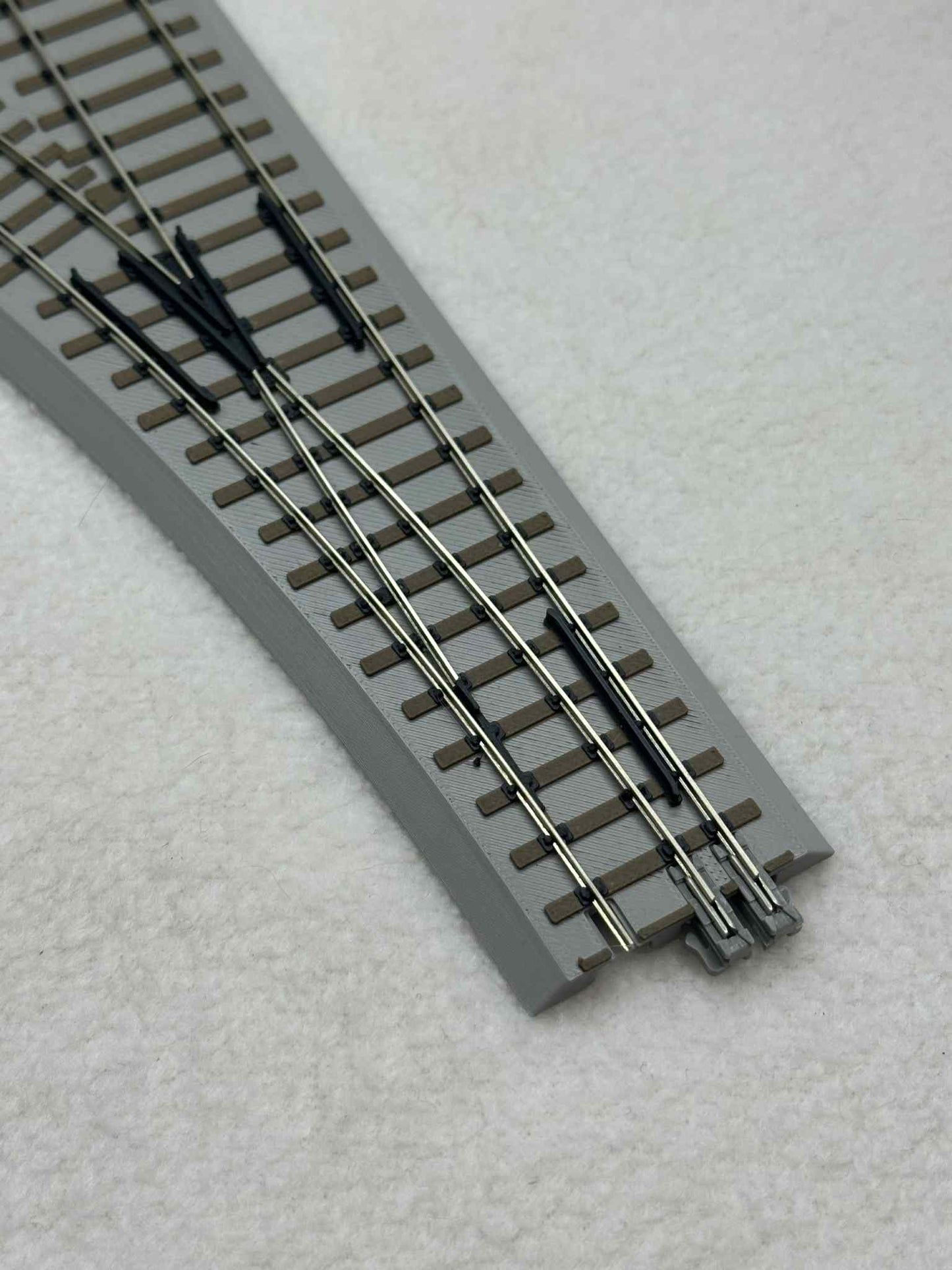 Mainline Railworks HO/HOn3 Sectional Diverging Draw