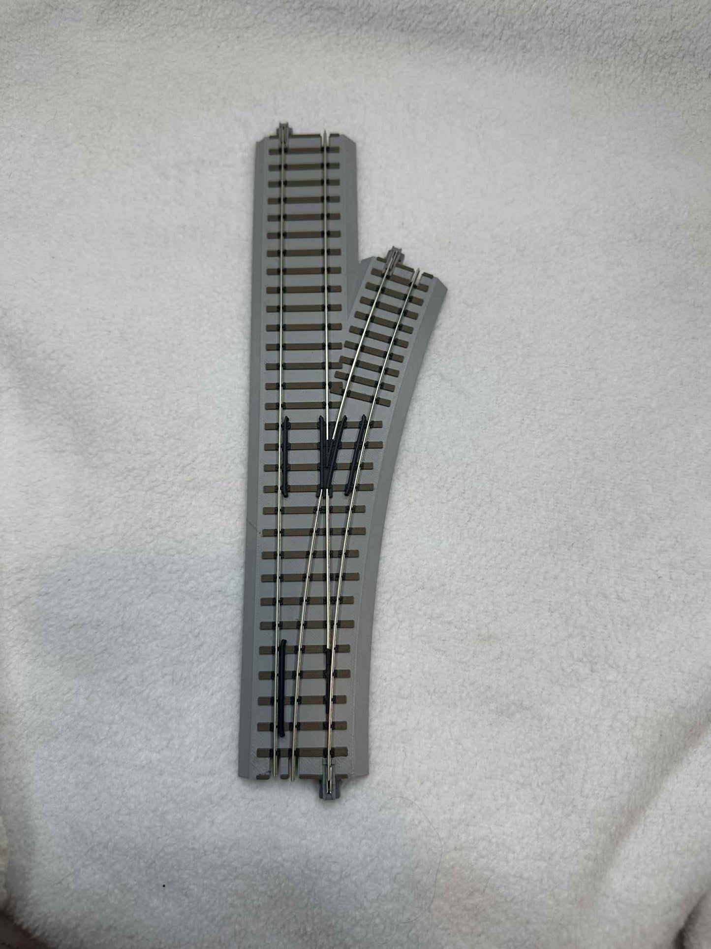 Mainline Railworks HO/HOn3 Sectional Diverging Draw