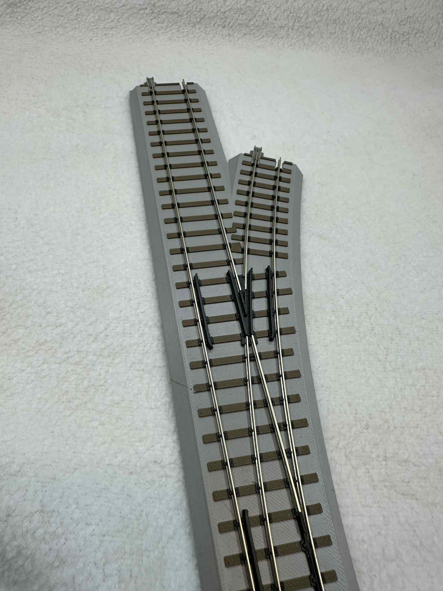 Mainline Railworks HO/HOn3 Sectional Diverging Draw