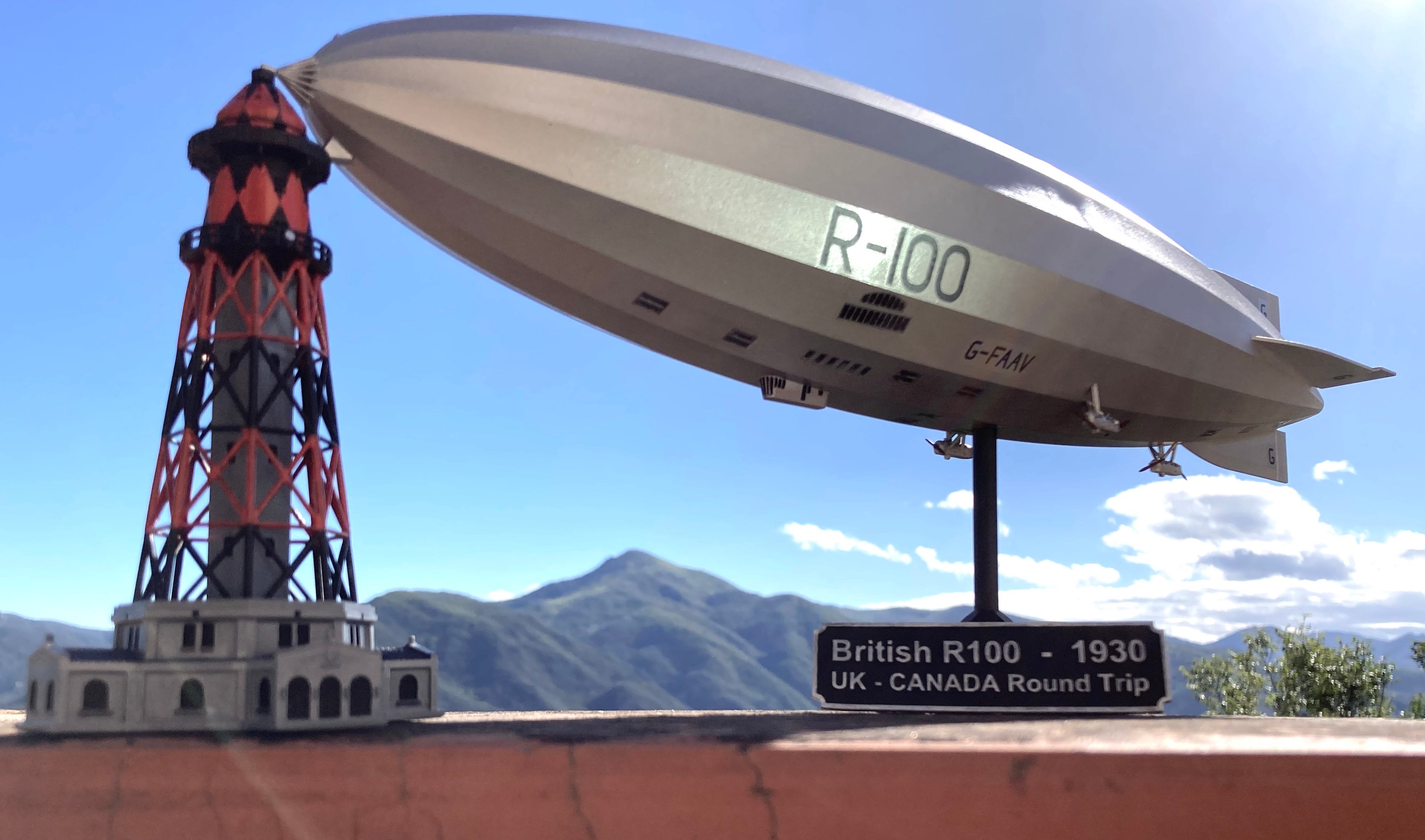R100 Airship at the Montreal Mast, 1:500 scale – 3Dp Train