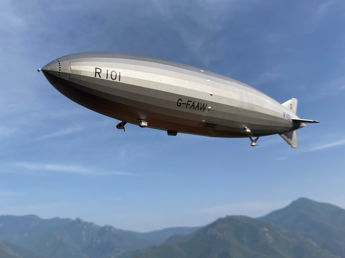 R101 Airship  of 1930 in 1:600 or 1:700 scale